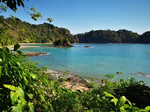 Zátoka Manuel Antonio — Pláže a oceán, Biorezervace Rio Ángel