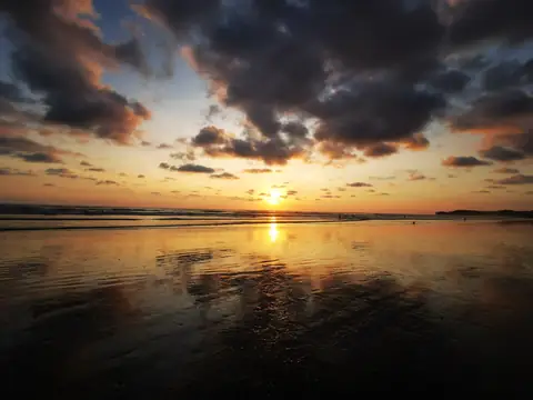 Soumrak nad oceánem — Pláže a oceán, Biorezervace Rio Ángel